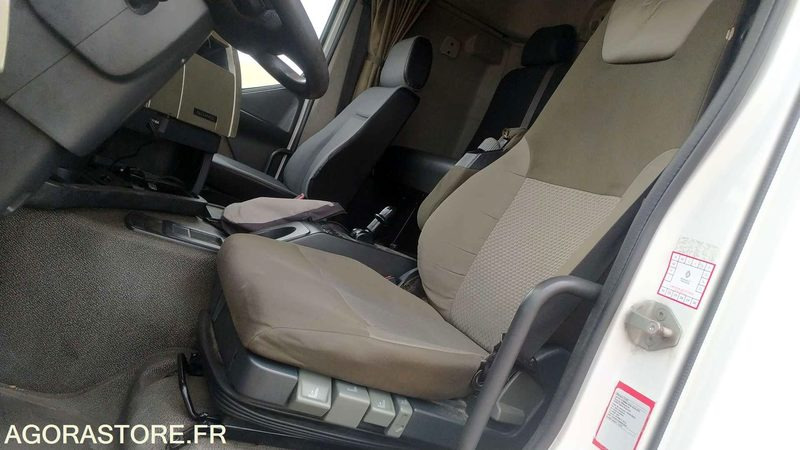 Tractor unit RENAULT PREMIUM - 2012- 689312 KM - CD-859-BA: picture 12