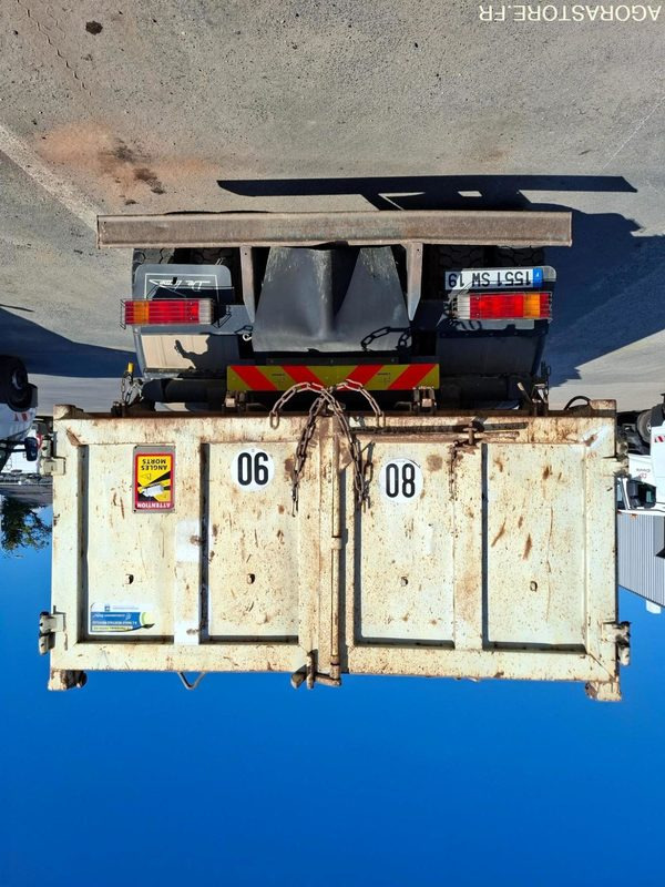 Camion poids lourds 6X4 IVECO TRAKKER 26T bi-benne - Truck: picture 4 Camion poids lourds 6X4 IVECO TRAKKER 26T bi-benne - Truck: picture 4