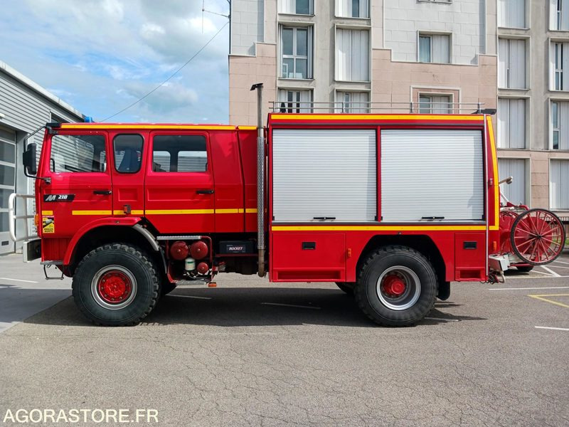 Fourgon incendie rural - 1997 - 30 515 km - Truck: picture 2 Fourgon incendie rural - 1997 - 30 515 km - Truck: picture 2