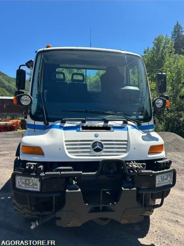 MERCEDES UNIMOG U300 - Truck: picture 3 MERCEDES UNIMOG U300 - Truck: picture 3