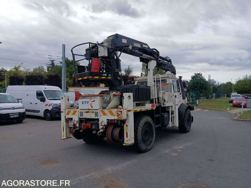 Mercedes-Benz Unimog Rail/Route benne grue - 1989/ 66131KM - Truck: picture 3 Mercedes-Benz Unimog Rail/Route benne grue - 1989/ 66131KM - Truck: picture 3