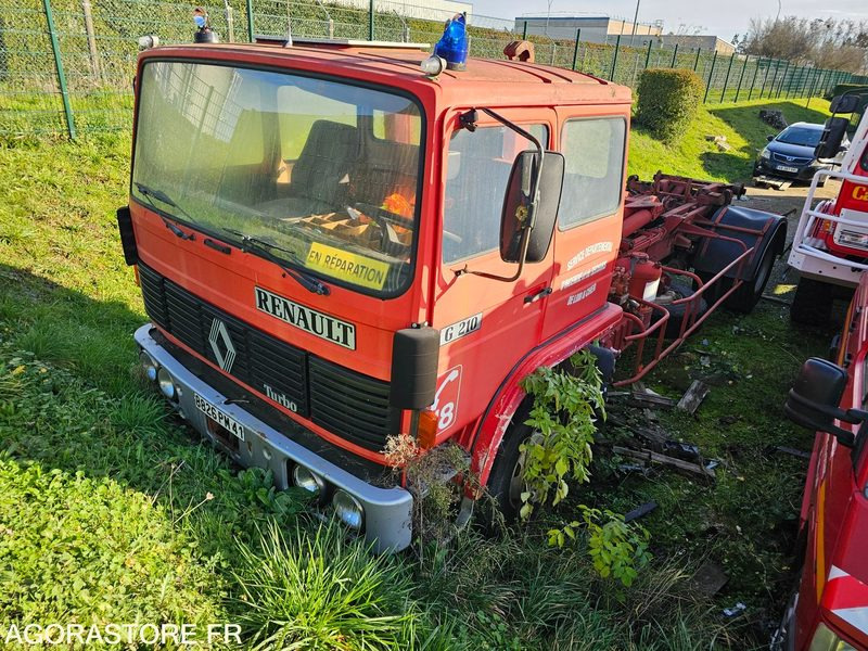 POLYBENNE RENAULT G210 - 1987 - 147922KM - 8826PM41 - Truck: picture 1 POLYBENNE RENAULT G210 - 1987 - 147922KM - 8826PM41 - Truck: picture 1