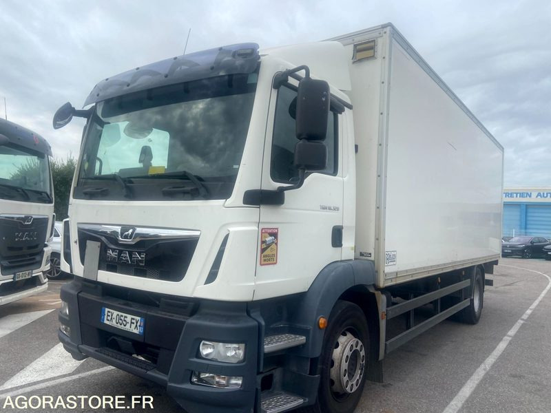 PORTEUR FOURGON MAN TGM - 2018 - 220000 Kms - Truck: picture 2 PORTEUR FOURGON MAN TGM - 2018 - 220000 Kms - Truck: picture 2