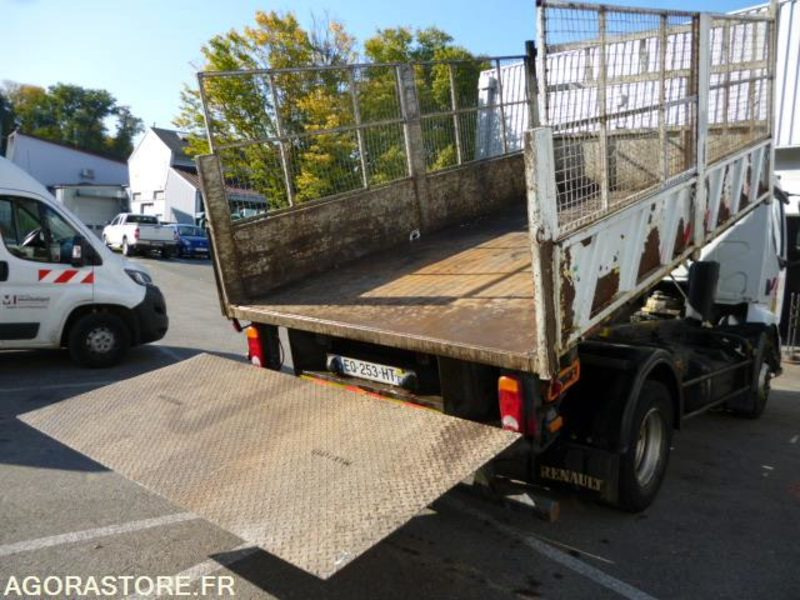 RENAULT MIDLUM 220 DCI BENNE HAYON 174900kms 2003 - Truck: picture 5 RENAULT MIDLUM 220 DCI BENNE HAYON 174900kms 2003 - Truck: picture 5