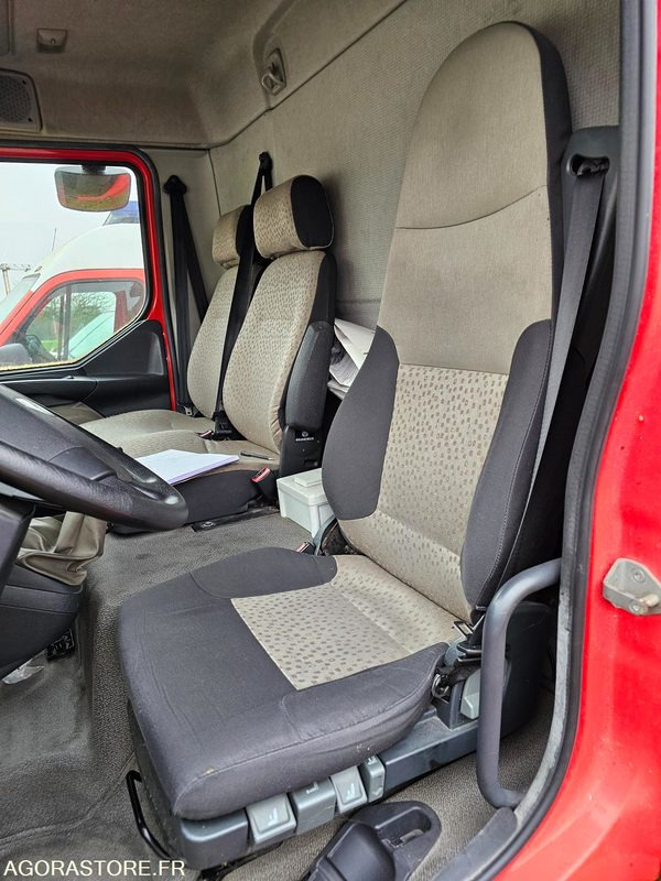 RENAULT MIDLUM 49054kms 2007 - EK030SG - Truck: picture 5 RENAULT MIDLUM 49054kms 2007 - EK030SG - Truck: picture 5