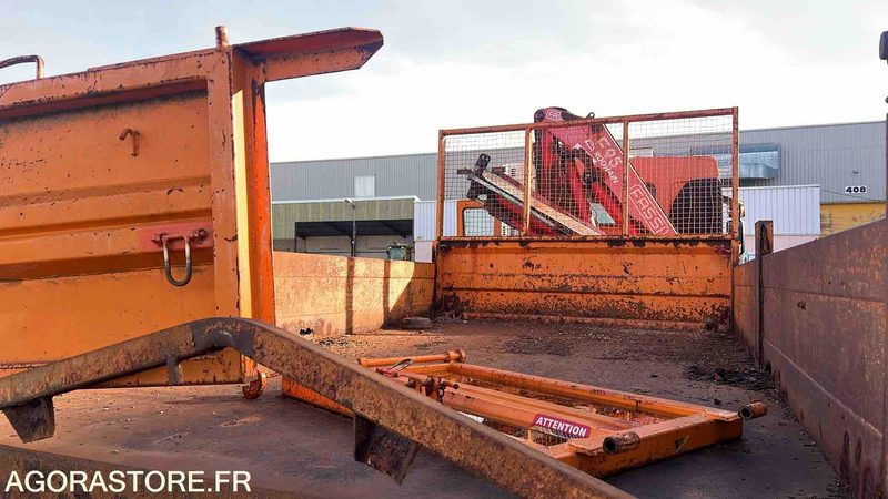 Renault Kerax - 2004 - BL-657-MB - Truck: picture 5 Renault Kerax - 2004 - BL-657-MB - Truck: picture 5