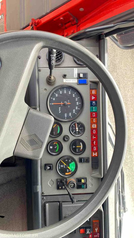 Renault Midliner 210 - Truck: picture 5 Renault Midliner 210 - Truck: picture 5