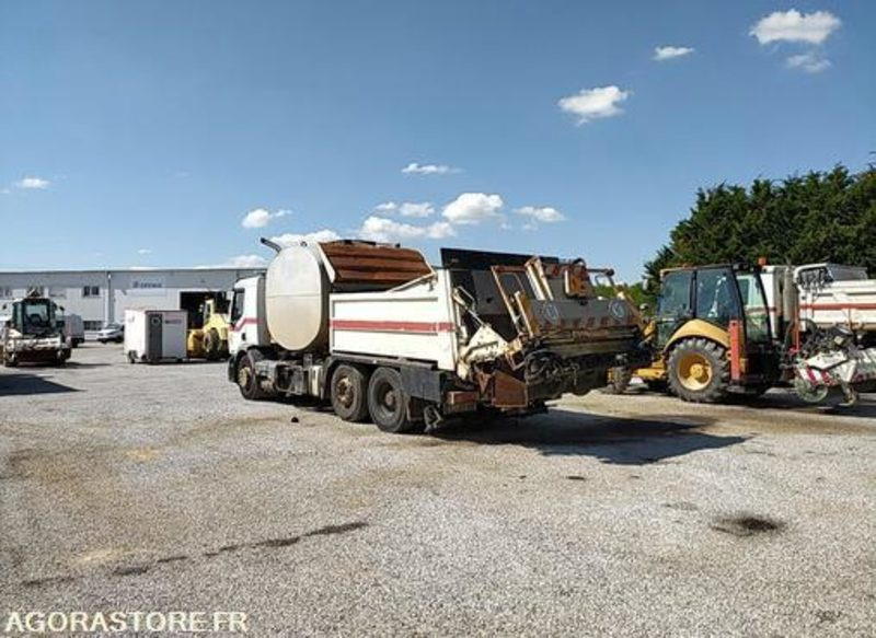 Renault Premium PATA 6X4 - EJ922KB - 2002 / 507807 KM (MT514) - Truck: picture 3 Renault Premium PATA 6X4 - EJ922KB - 2002 / 507807 KM (MT514) - Truck: picture 3