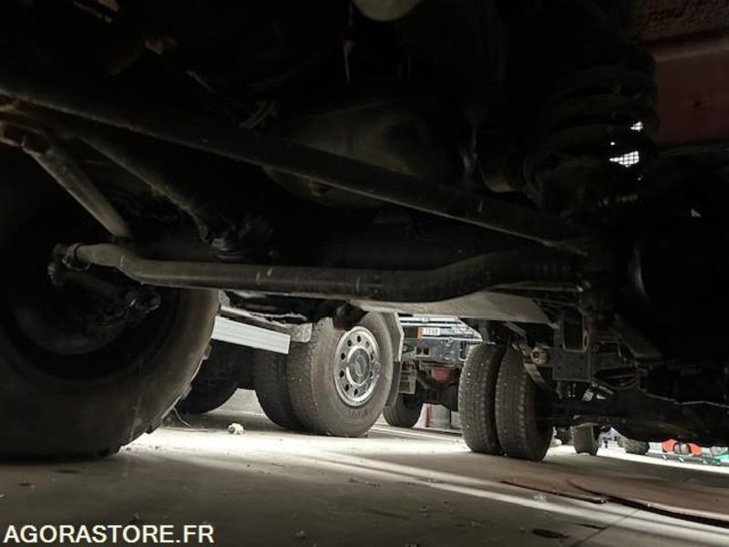 Truck UNIMOG 406.200/416 4X4 17870 KM: picture 16