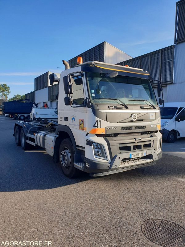 VOLVO FMX POLYBENNE AVEC BRAS DE LEVAGE EURO 6 - 2015 - 227924km - Truck: picture 1 VOLVO FMX POLYBENNE AVEC BRAS DE LEVAGE EURO 6 - 2015 - 227924km - Truck: picture 1