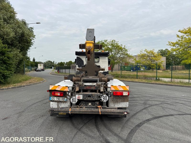 Truck Volvo FM 400 8X4 ampliroll - 2009 - 763559KM: picture 8