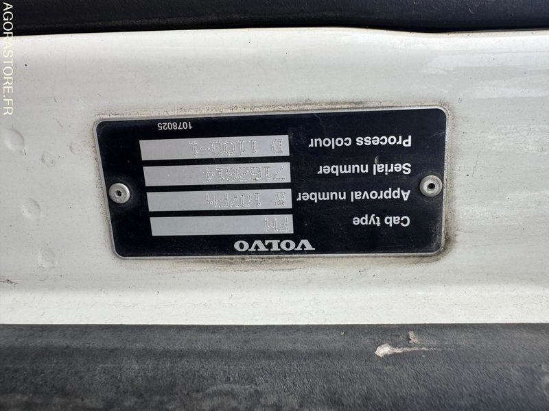 Truck Volvo FM 400 8X4 ampliroll - 2009 - 763559KM: picture 18