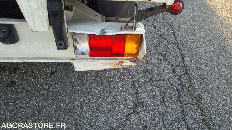 Renault Master - 2006 - 43287kms - 196ARM67 - Van: picture 4 Renault Master - 2006 - 43287kms - 196ARM67 - Van: picture 4