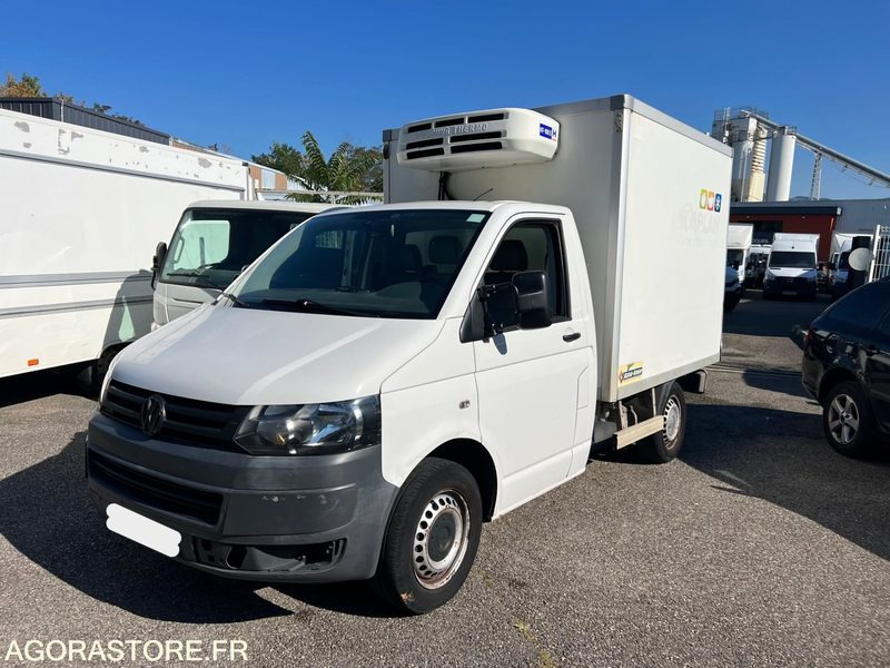 Volkswagen TRANSPORTER 2.0 TDI 140CH FRIGO DBLE COMPARTIMENT - 2013 - 154 000km - Refrigerated van: picture 2 Volkswagen TRANSPORTER 2.0 TDI 140CH FRIGO DBLE COMPARTIMENT - 2013 - 154 000km - Refrigerated van: picture 2