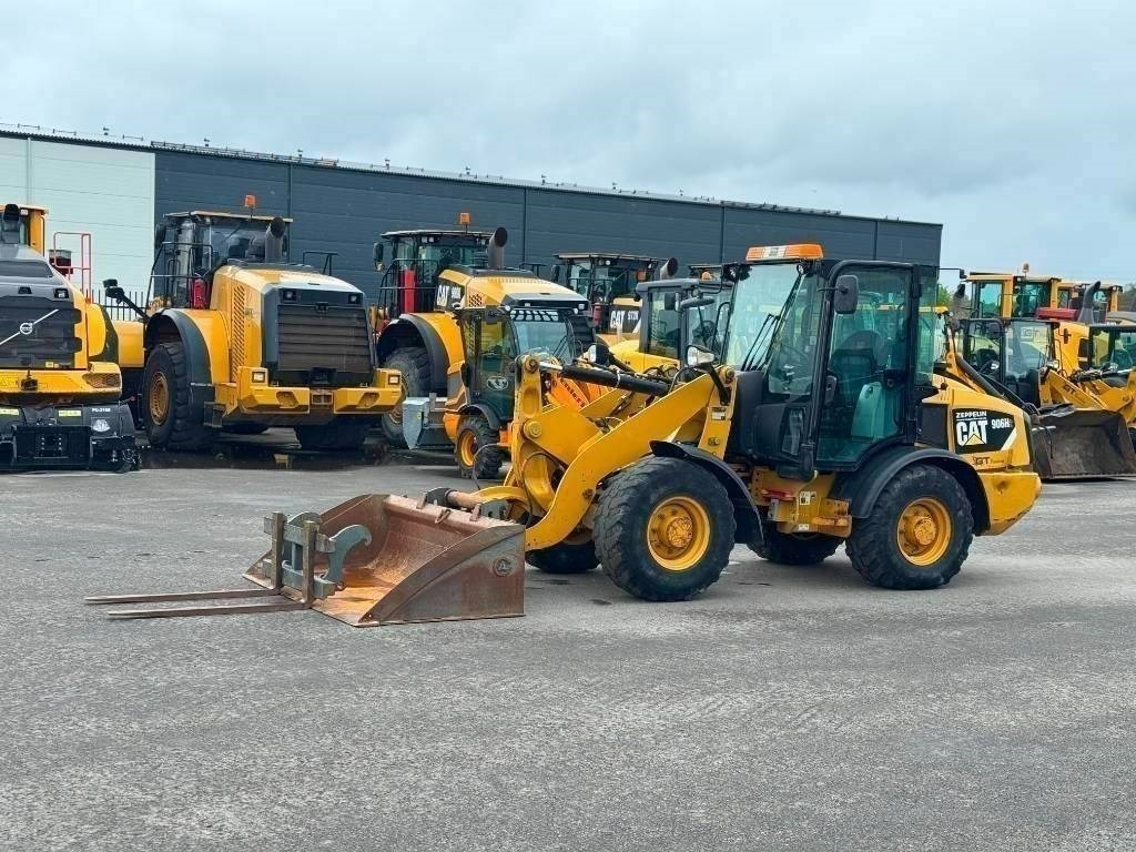 CAT 906 H 2 - Wheel loader: picture 3 CAT 906 H 2 - Wheel loader: picture 3