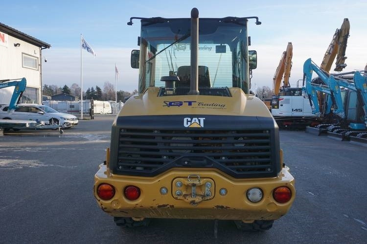 CAT 906M - Wheel loader: picture 2 CAT 906M - Wheel loader: picture 2