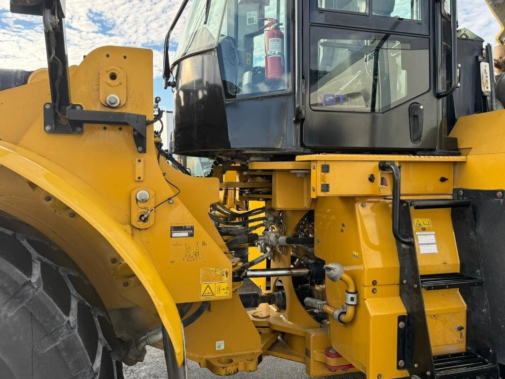 CAT 966M - Wheel loader: picture 4 CAT 966M - Wheel loader: picture 4