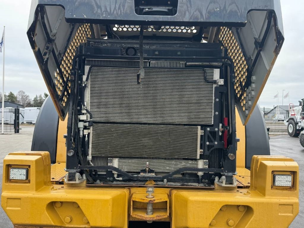 CAT 980 M  - Wheel loader: picture 5 CAT 980 M  - Wheel loader: picture 5