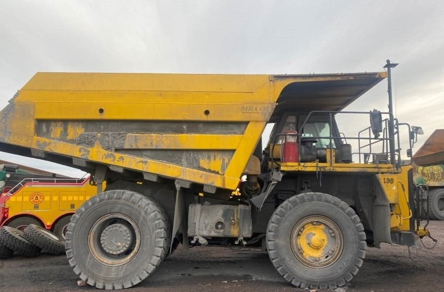 Komatsu HD405-7 - Rigid dumper/ Rock truck: picture 1 Komatsu HD405-7 - Rigid dumper/ Rock truck: picture 1