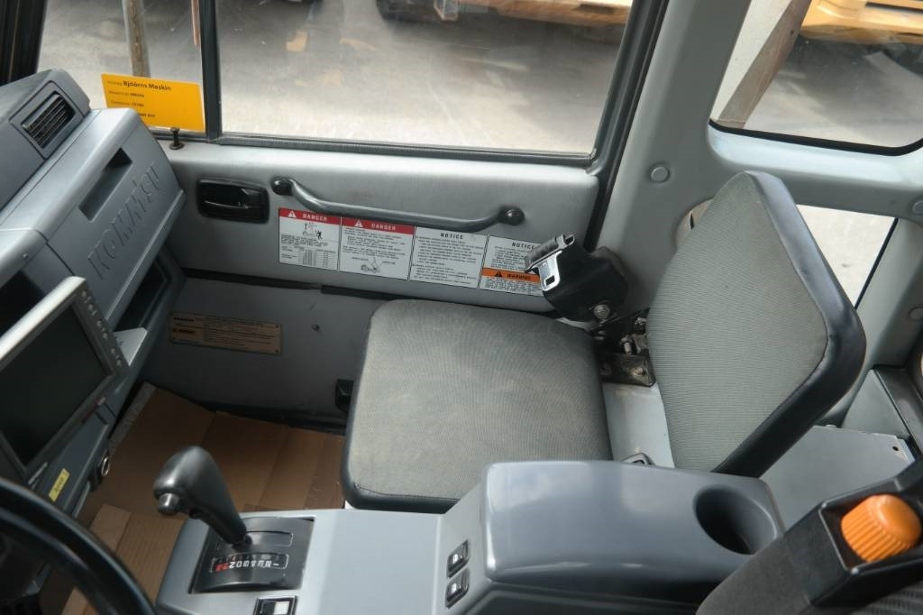 Articulated dumper Komatsu HM 300-2: picture 25 Articulated dumper Komatsu HM 300-2: picture 25