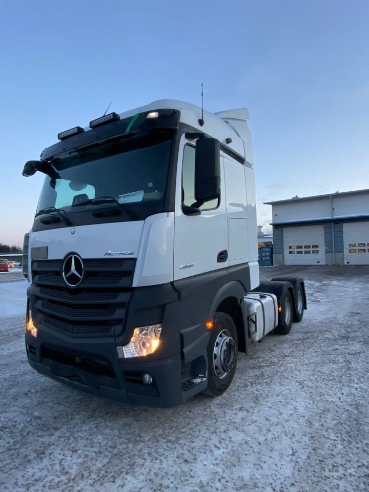 Mercedes-Benz Actros 2658 - Tractor unit: picture 2 Mercedes-Benz Actros 2658 - Tractor unit: picture 2