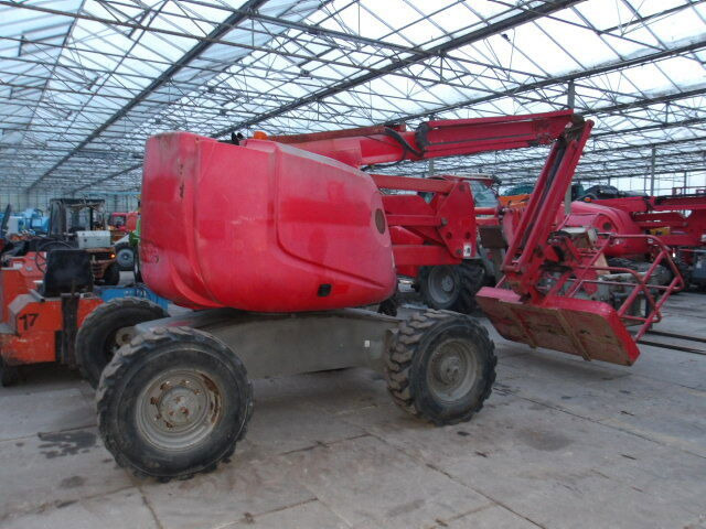 Articulated boom Haulotte HA16SPX 4WD: picture 22 Articulated boom Haulotte HA16SPX 4WD: picture 22