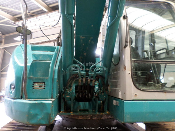 Crawler excavator New Holland Kobelco Kobelco E 235 BSR-2 E 235 BSR-2: picture 6
