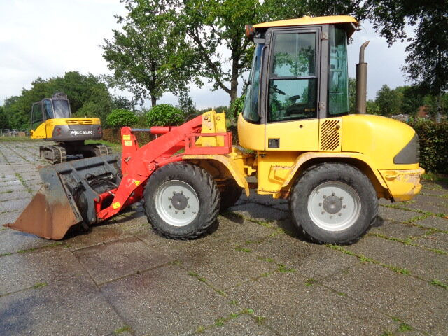 Volvo L30 - Wheel loader: picture 1 Volvo L30 - Wheel loader: picture 1