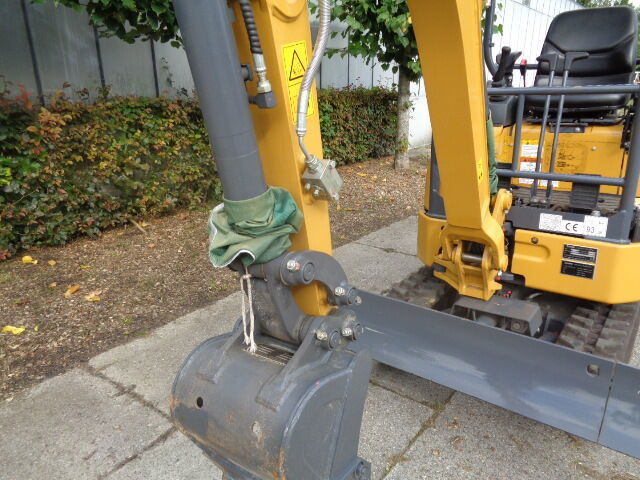 Mini excavator XCMG XE18: picture 12