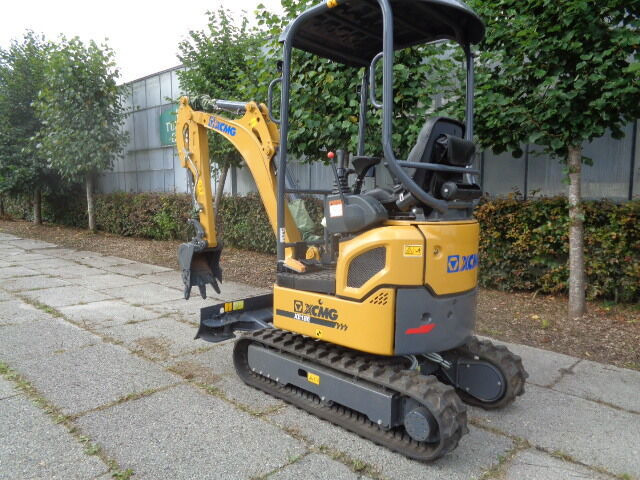 XCMG XE18 - Mini excavator: picture 3 XCMG XE18 - Mini excavator: picture 3