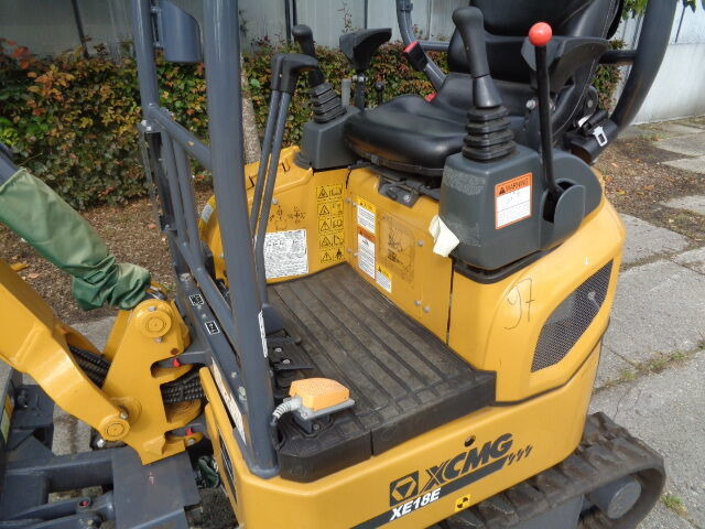 Mini excavator XCMG XE18: picture 13
