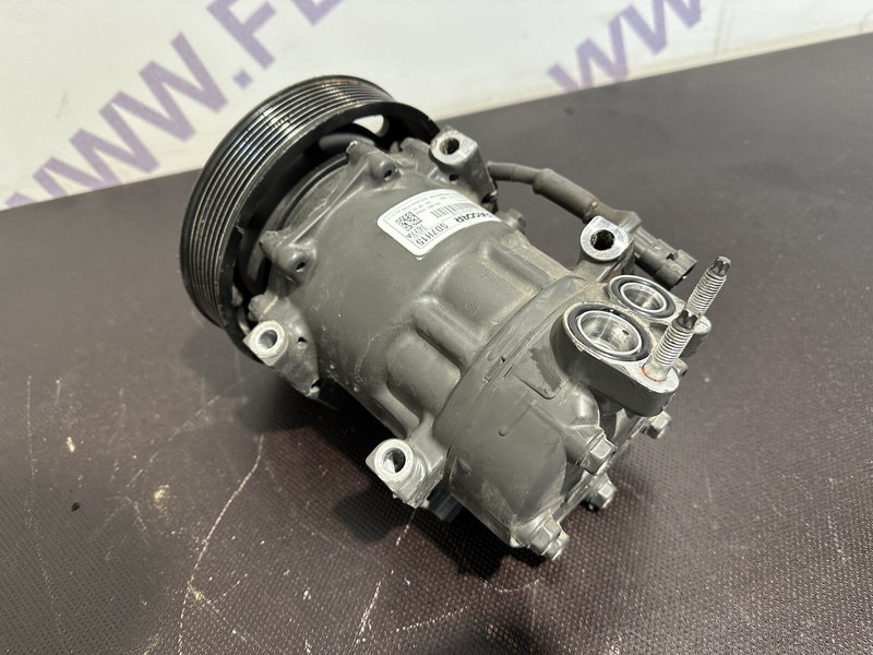 DAF AC compressor - A/C compressor for Truck: picture 2 DAF AC compressor - A/C compressor for Truck: picture 2