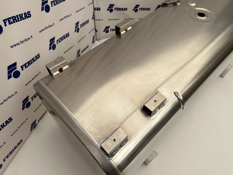 DAF New aluminum fuel tank 690L - Fuel tank for Truck: picture 5 DAF New aluminum fuel tank 690L - Fuel tank for Truck: picture 5