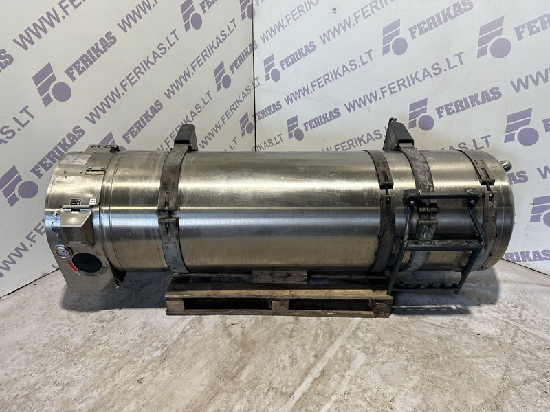 Iveco LNG gas tank - Fuel tank for Truck: picture 1 Iveco LNG gas tank - Fuel tank for Truck: picture 1