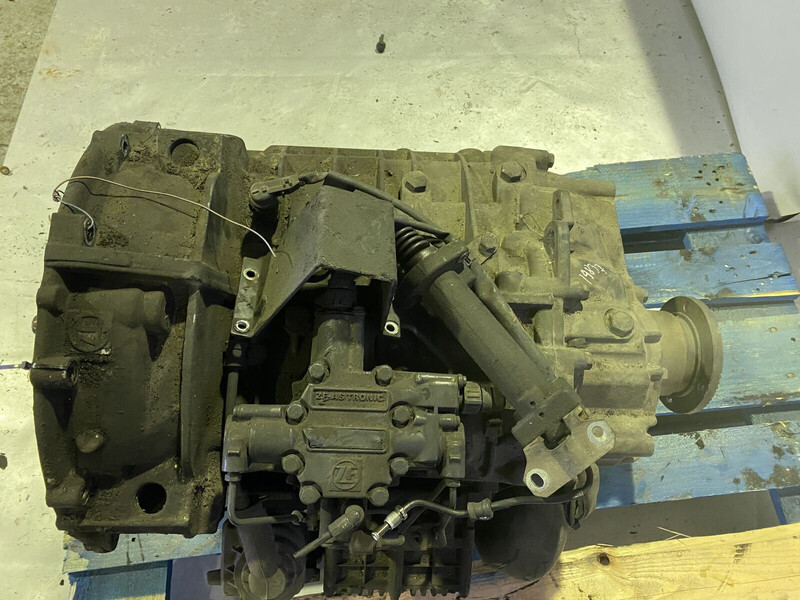 Iveco - Gearbox for Truck: picture 3 Iveco - Gearbox for Truck: picture 3