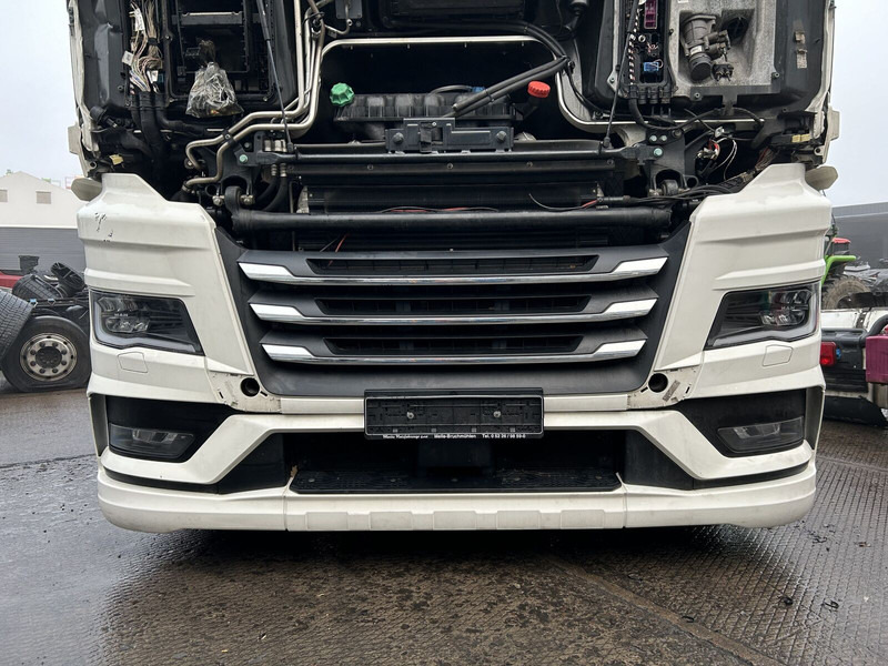 MAN complete bumper - Bumper for Truck: picture 1 MAN complete bumper - Bumper for Truck: picture 1