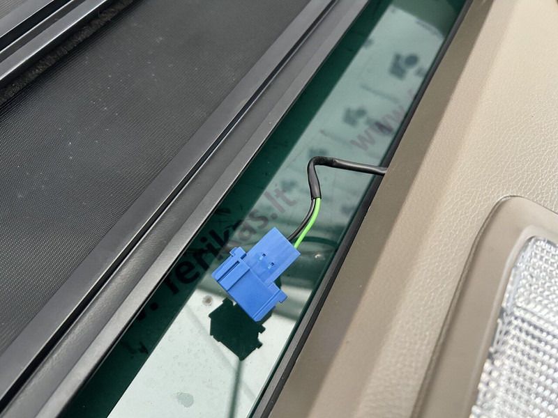 MAN sunroof, roof hatch - Body and exterior for Truck: picture 4 MAN sunroof, roof hatch - Body and exterior for Truck: picture 4