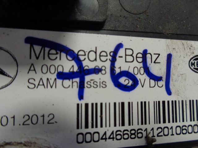 Mercedes-Benz MP4 control unit HELLA - ECU for Truck: picture 2 Mercedes-Benz MP4 control unit HELLA - ECU for Truck: picture 2