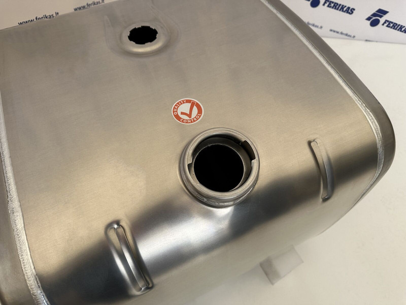 Mercedes-Benz New aluminum fuel tank 200L - Fuel tank for Truck: picture 4 Mercedes-Benz New aluminum fuel tank 200L - Fuel tank for Truck: picture 4