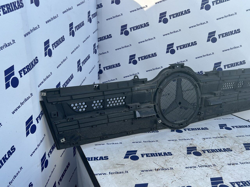Mercedes-Benz bonnet grill - Hood for Truck: picture 5 Mercedes-Benz bonnet grill - Hood for Truck: picture 5