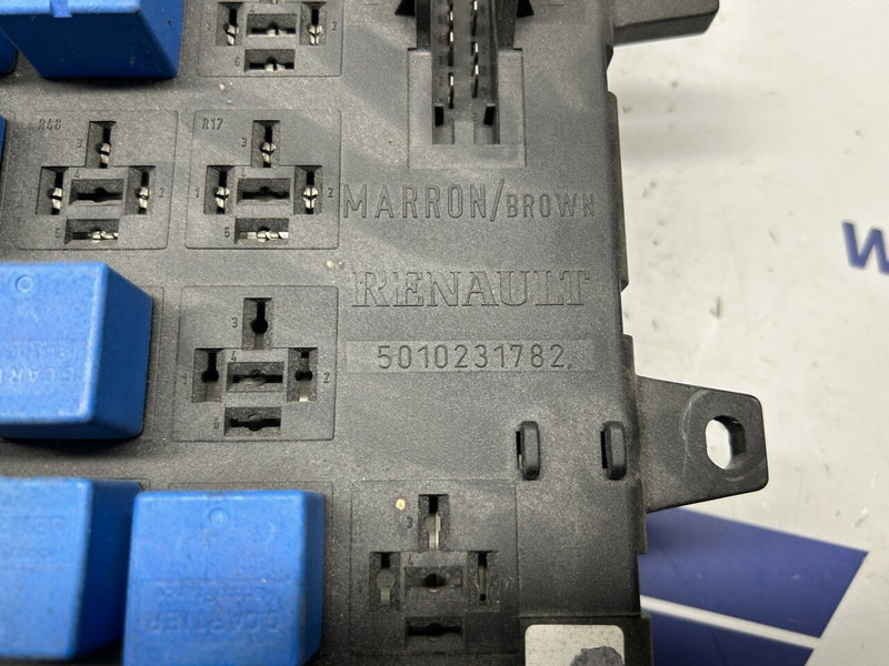 Renault fuse box - Electrical system for Truck: picture 3 Renault fuse box - Electrical system for Truck: picture 3