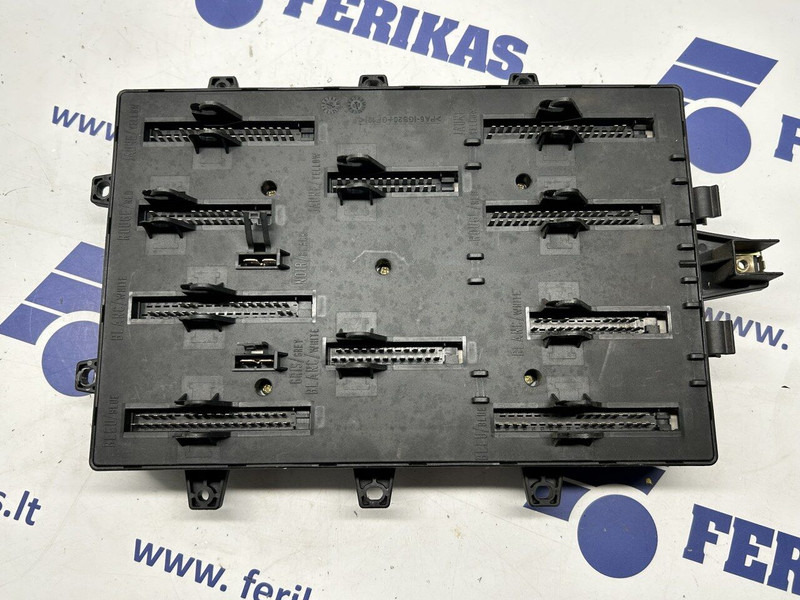 Renault fuse box - Electrical system for Truck: picture 2 Renault fuse box - Electrical system for Truck: picture 2