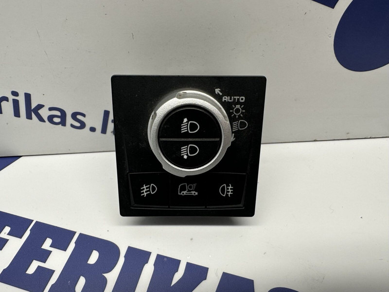 Renault lights switch - Dashboard for Truck: picture 1 Renault lights switch - Dashboard for Truck: picture 1