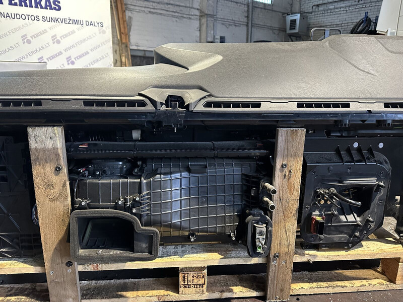 Scania - Heating/ Ventilation for Truck: picture 2 Scania - Heating/ Ventilation for Truck: picture 2