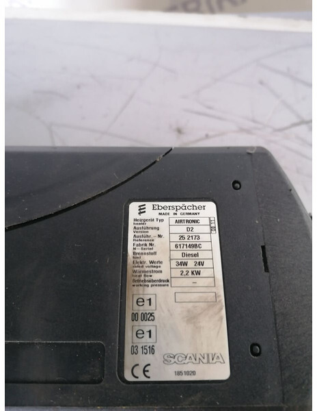 Scania auxiliary cab heater Eberspacher 2.2 KW - Heating/ Ventilation for Truck: picture 3 Scania auxiliary cab heater Eberspacher 2.2 KW - Heating/ Ventilation for Truck: picture 3