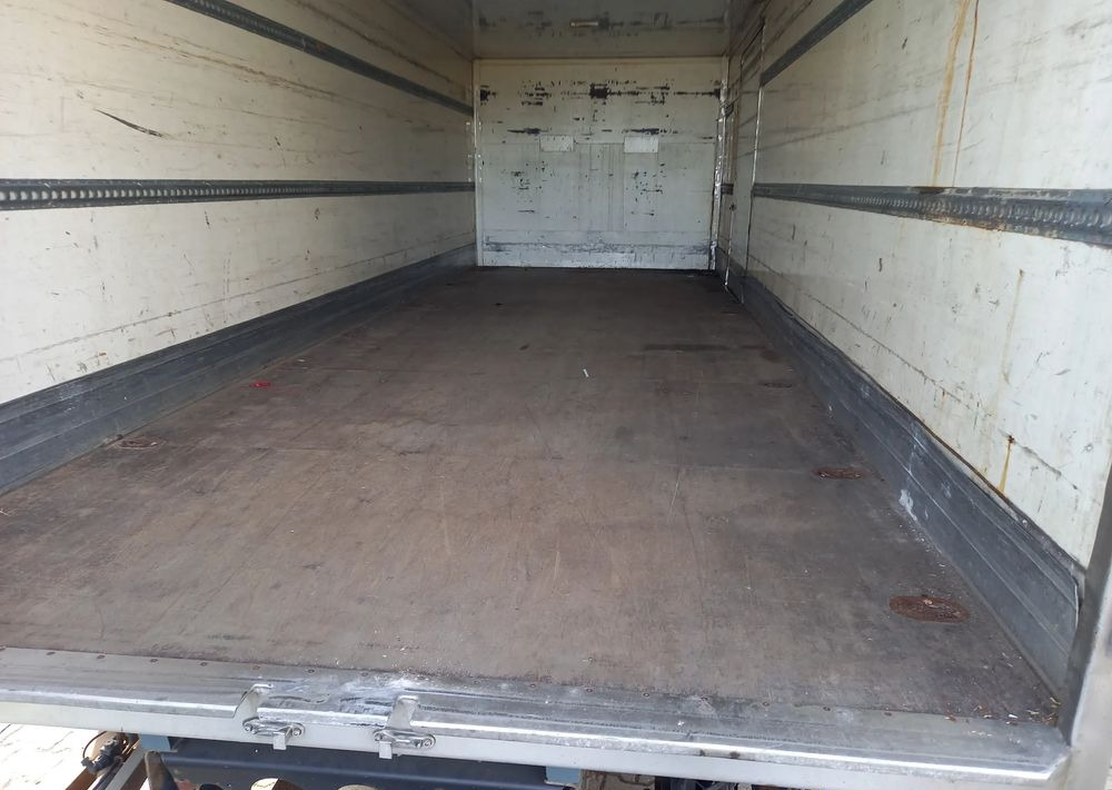 Inny ZABUDOWA KONTENER 7,50 Z DRZWIAMI - Swap body - box: picture 5 Inny ZABUDOWA KONTENER 7,50 Z DRZWIAMI - Swap body - box: picture 5