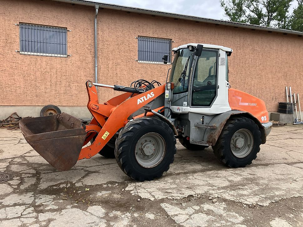 Türpisch Landmaschinen
Herr Christian Türpisch - - Wheel loader: picture 1 Türpisch Landmaschinen
Herr Christian Türpisch - - Wheel loader: picture 1