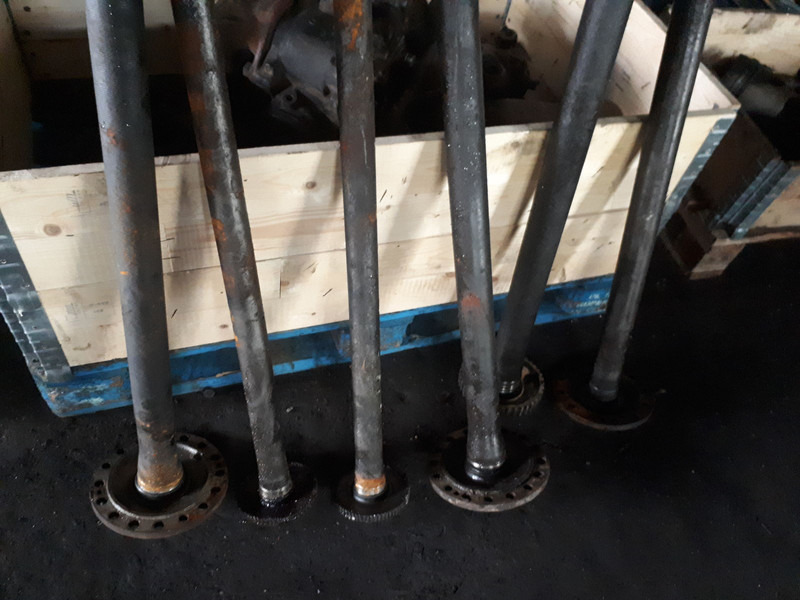 Mercedes-Benz Neoplan . Scania . Volvo . Man - Drive shaft: picture 1 Mercedes-Benz Neoplan . Scania . Volvo . Man - Drive shaft: picture 1