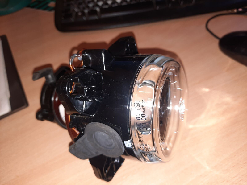 Scania Омни Линк - Headlight: picture 1 Scania Омни Линк - Headlight: picture 1