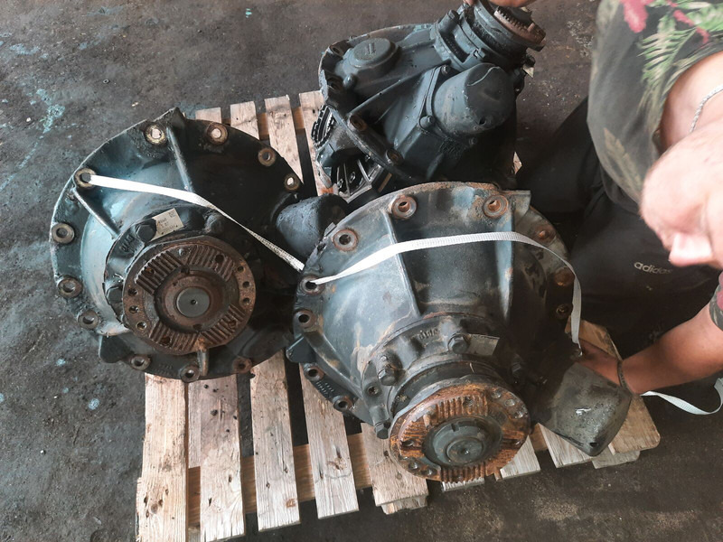 Scania R780.\ R761.\R750 .\ R660.\R642 / - Differential gear: picture 3 Scania R780.\ R761.\R750 .\ R660.\R642 / - Differential gear: picture 3